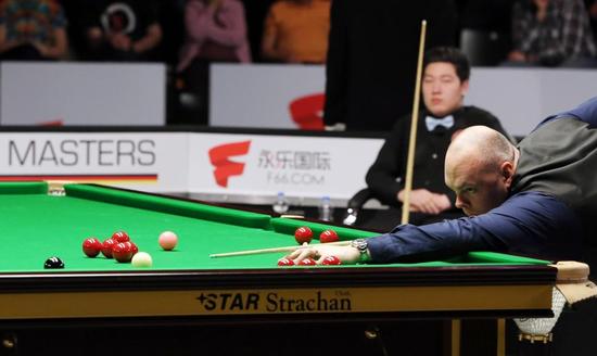 笼罩着球队 笼罩着球队